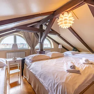 Apart Otel Janackovo - Riverside, Prag