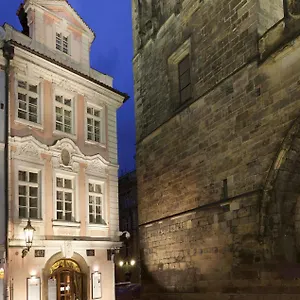 Hotel Pod Vezi, Prague